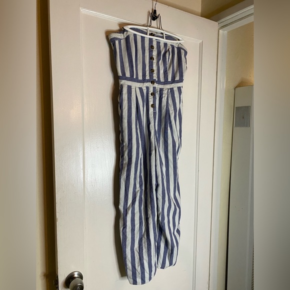 American Eagle Strapless Jumpsuit Blue White Striped Seersucker Tube Top Romper - Picture 7 of 14